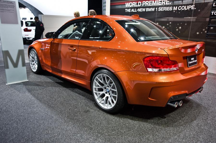  BMW 1-Series M Coupe 2012 года  (фото 34 из 39)